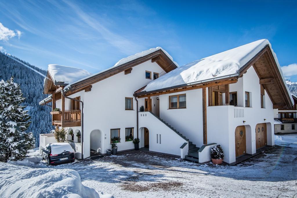 Apartments Tino La Valle Eksteriør bilde